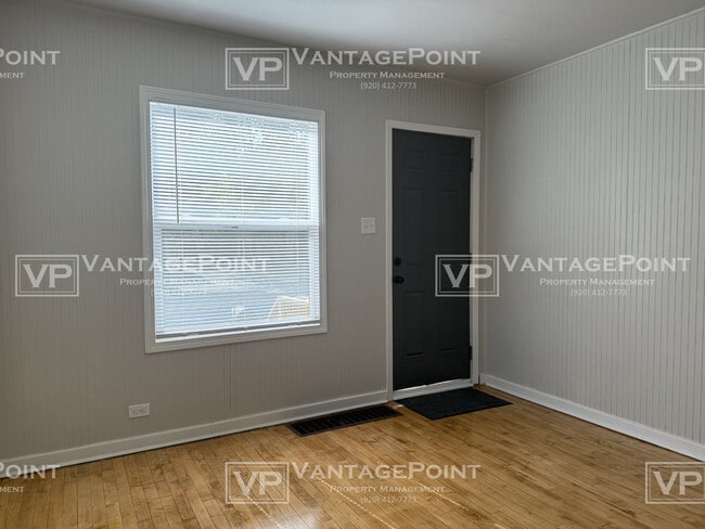 Foto del edificio - 1473 E Mason St