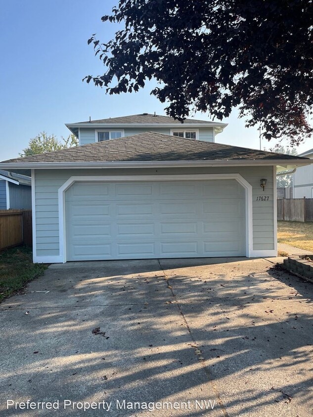 Primary Photo - 3 br, 1.5 bath House - 17627 29th Ave NE