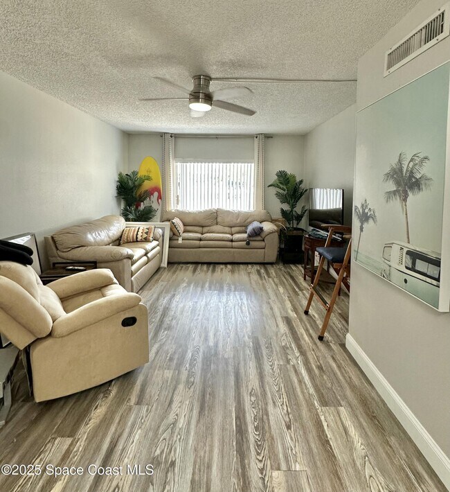 Foto del edificio - 4800 Ocean Beach Blvd