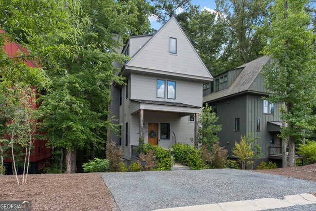 Building Photo - 110 Arcadia Ave