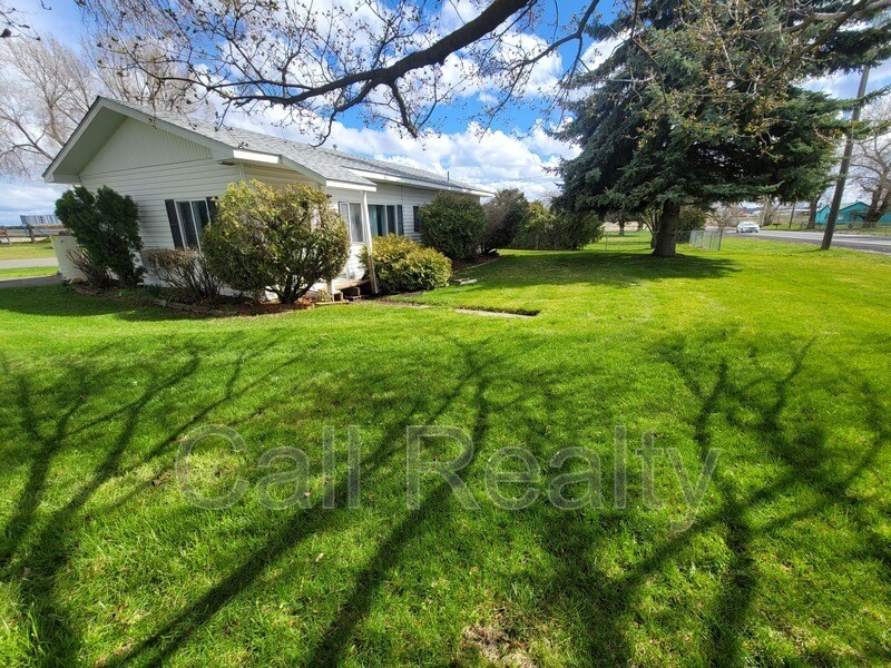 Primary Photo - 5405 S Hayford Rd