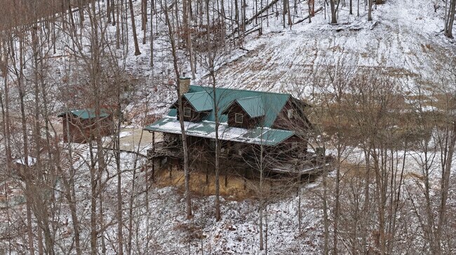 Foto del edificio - 1680 Lower Hatcher Creek Rd