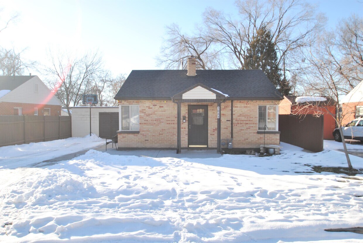 1041 Bonneville Ave, Logan, UT 84341 House Rental in Logan, UT
