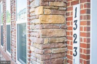 Building Photo - 1323 Foggy Turn