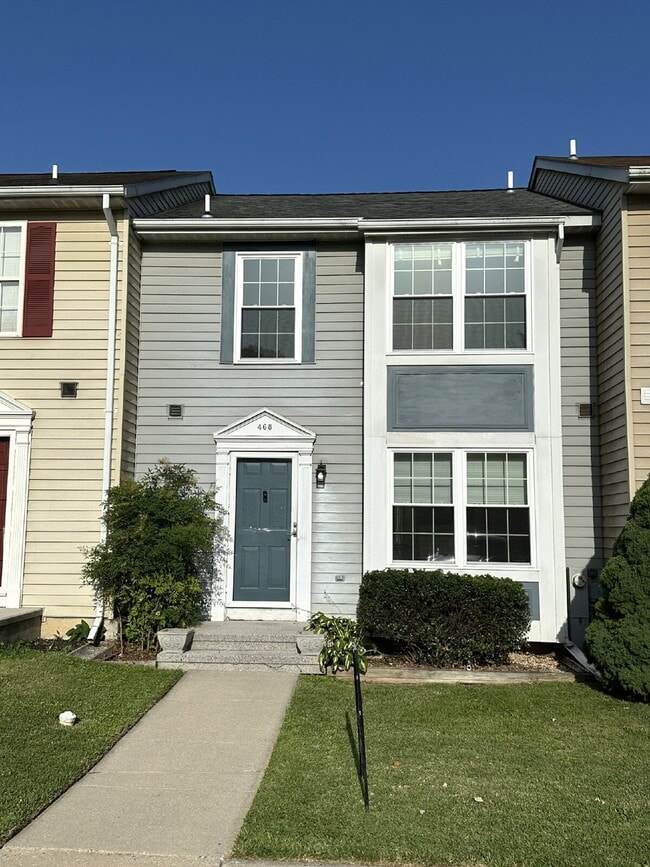 Building Photo - 468 Palmer Terrace