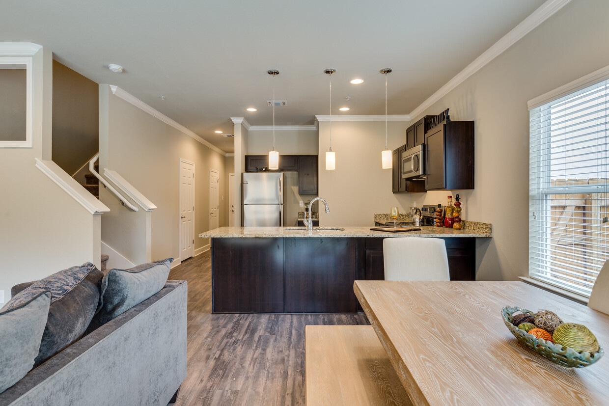 Belcara Luxury Townhomes San Antonio, TX