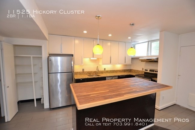 Building Photo - 11525 Hickory Cluster