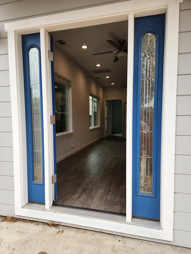 Building Photo - 1702 Magnolia Tree Ct