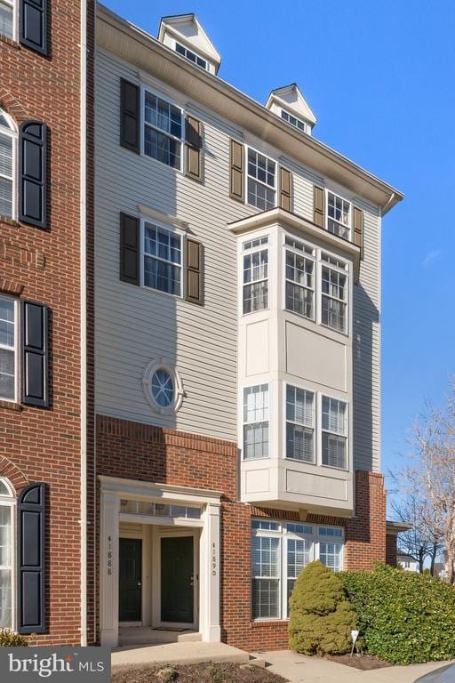 Building Photo - 41888 Inspiration Terrace