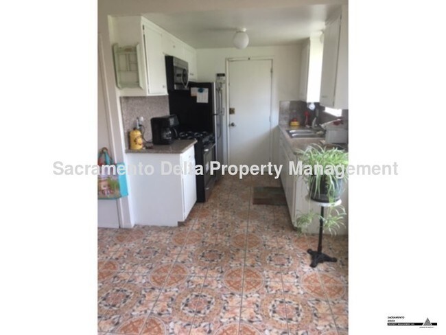 Foto del edificio - 7206 Strand St