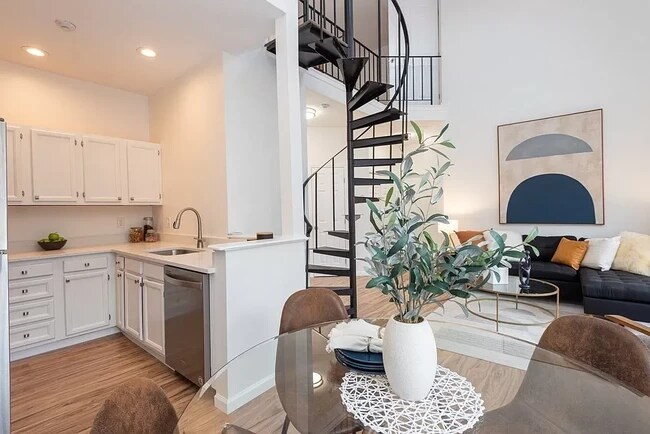 Foto del edificio - 11 Littles Ln