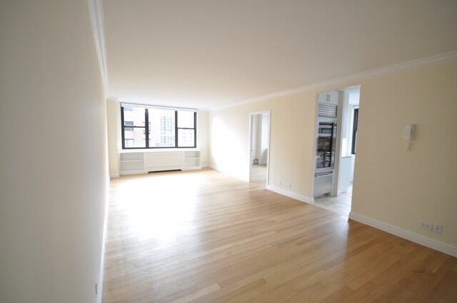 Primary Photo - 201 E 87th St
