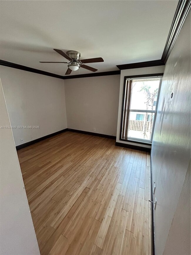 Foto del edificio - 8239 NW 8th Ct