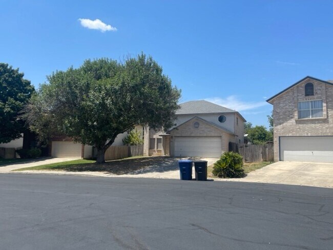 Foto del edificio - 5 br, 3 bath House - 7111 Valewood View