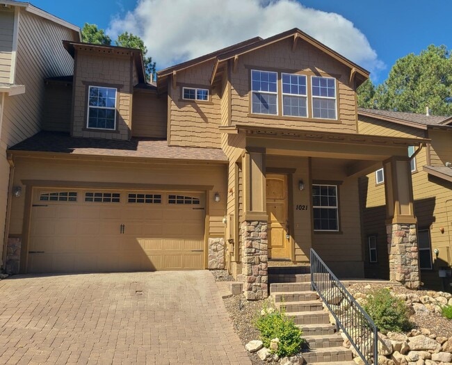 Foto del edificio - 1021 E Sterling Ln