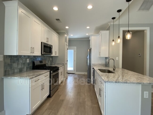 Building Photo - 3573 Douglass Ave