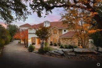 Building Photo - 2705 Island Ledge Cove