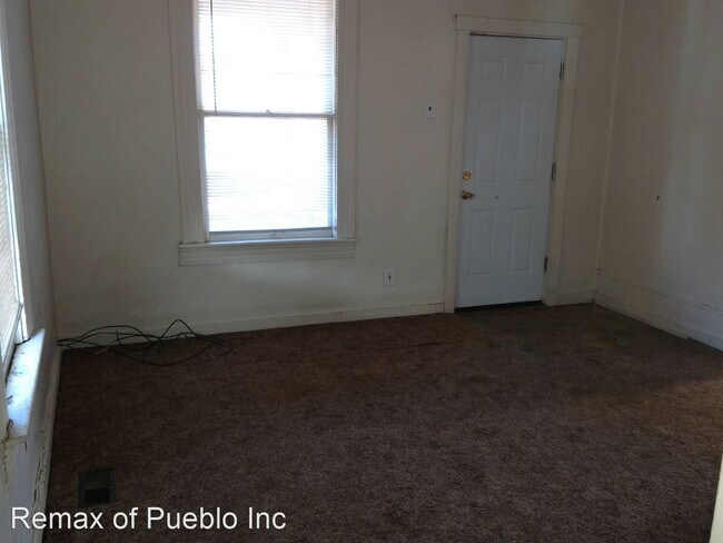 Building Photo - 3 br, 1.5 bath House - 1425 PINE