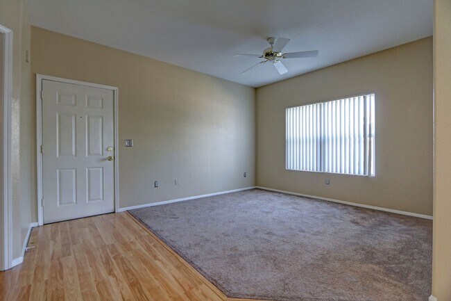 Building Photo - LOVELY & IMMACULATE CONDO LOCATED NEAR THE POOL PLUS HAS NEW PAINT, WOOD FLOORS, AND VIEWS OF THE...