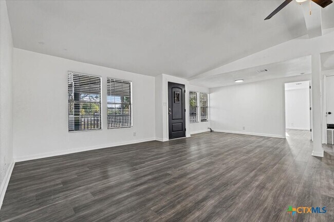 Building Photo - 180 Dunlap Cir