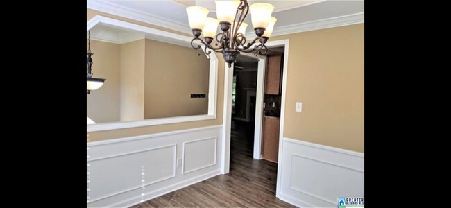 Foto del edificio - 478 S Hillcrest Rd