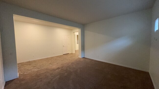 Building Photo - 10838 E Sonrisa Ave