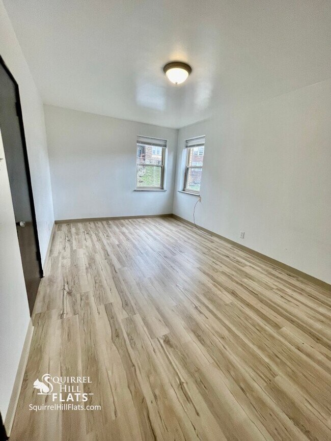 Foto del edificio - 5710 Phillips Ave