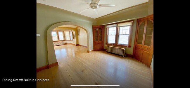 Foto del edificio - 985 W Morgan Ave