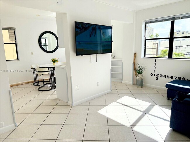 Foto del edificio - 1390 Ocean Dr