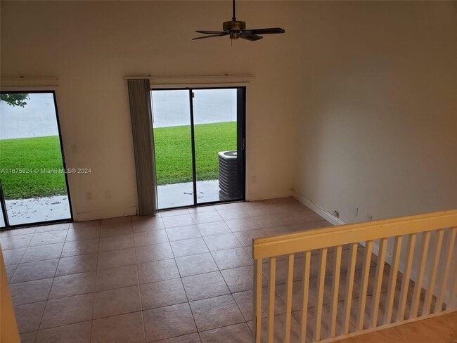 Building Photo - 4206 SW 87th Ter