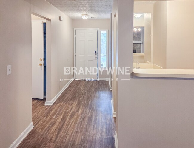 Foto del edificio - 2900 Rosecommons Dr