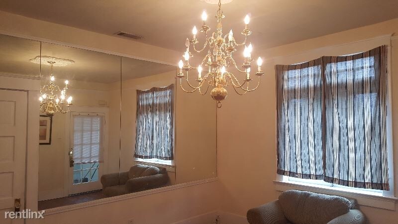 Primary Photo - 7200 S Claiborne Ave
