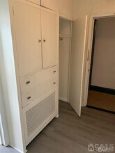 Building Photo - 76 S Adelaide Ave