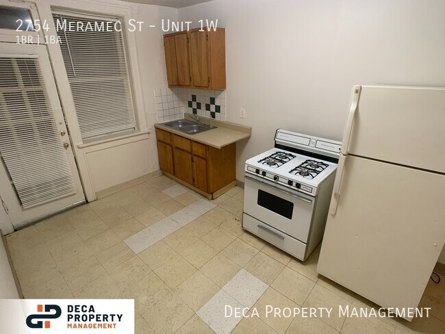 Building Photo - 1 Bedroom Apartment
