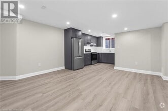 Building Photo - 263 Baldwin Dr
