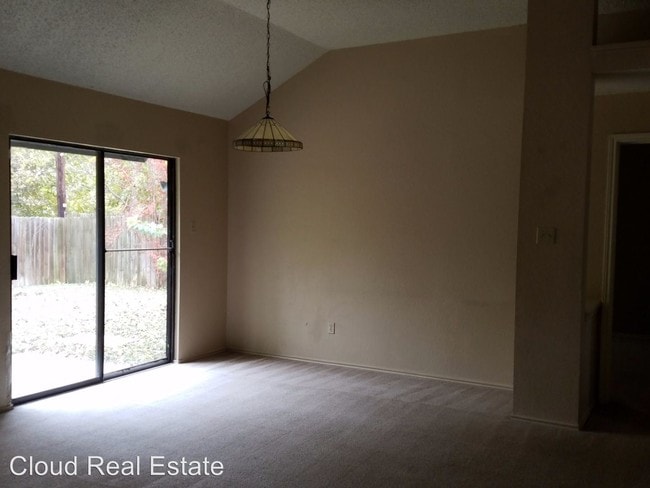 Building Photo - 3 br, 2 bath House - 2704 WILLOW SPRINGS RD
