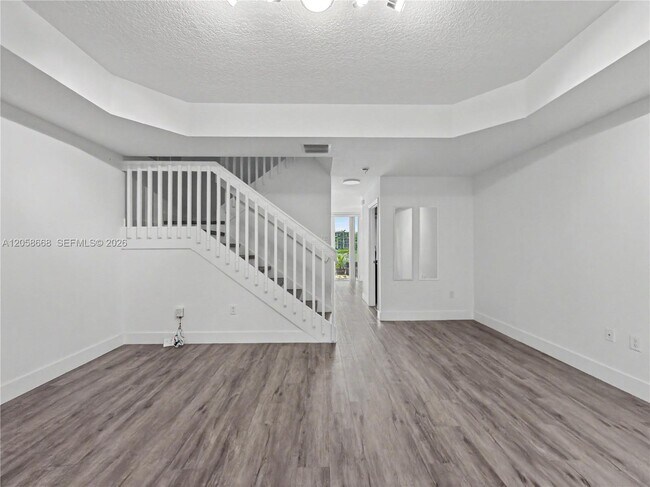 Foto del edificio - 10573 SW 6th St