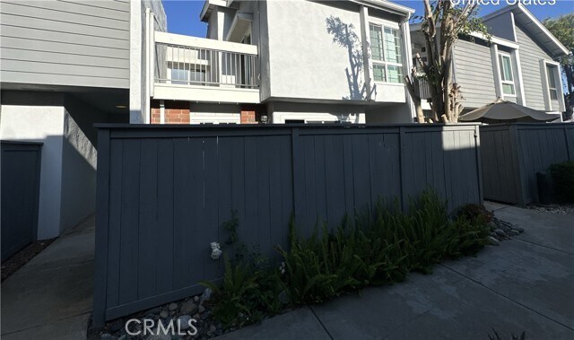 Foto principal - 605 Rainier Way