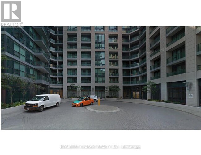 Photo du bâtiment - 600-1600 Fleet St