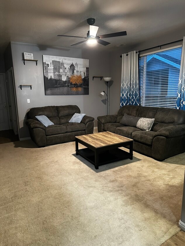 Photo - 968 Chelsea Ln (North Salt Lake, UT)