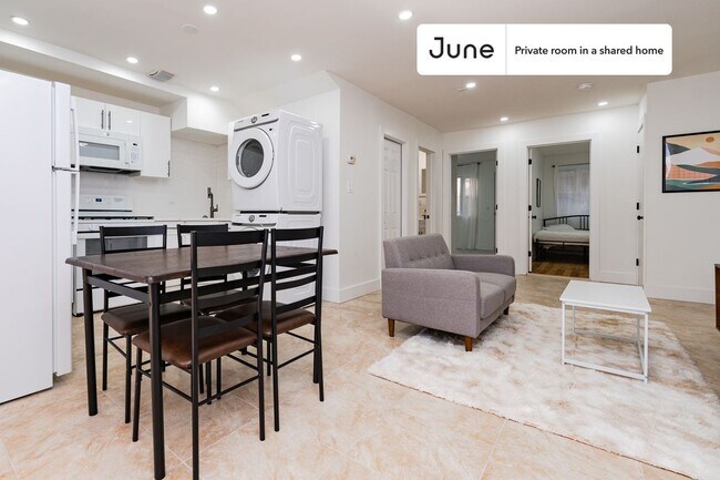 Foto del edificio - Room in Shared 3 bed/1 bath home in Bedford-Stuyvesant
