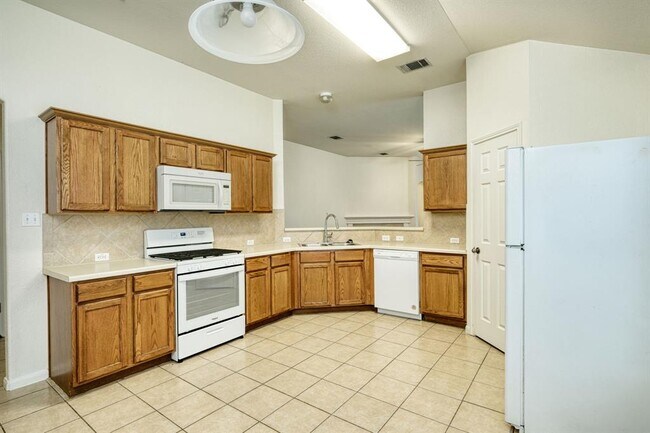 Foto del edificio - 1020 Downridge Dr