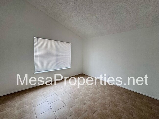 Foto del edificio - 13768 Titonka Rd