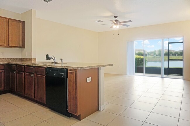 Foto del edificio - Town Home Available for Rent in Lake Bluff...