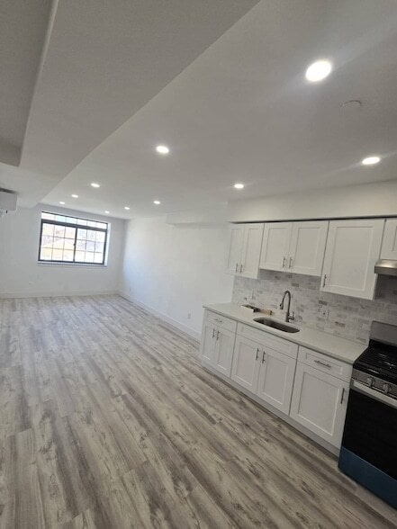 Foto del edificio - 41-20 71st St