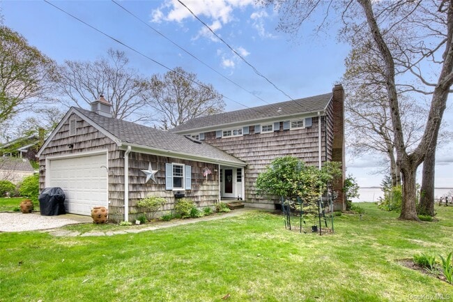 Building Photo - 580 South Ln