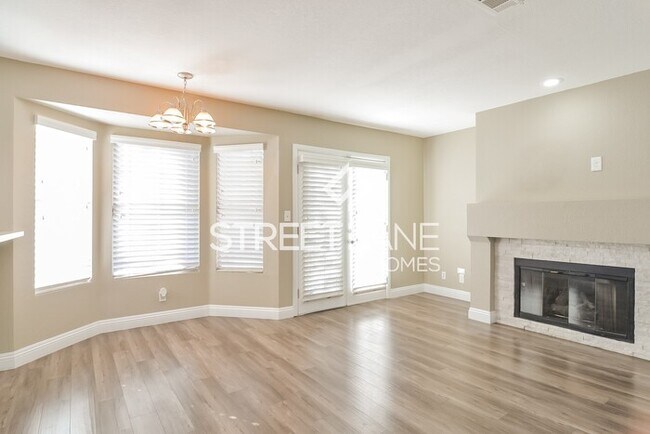 Foto del edificio - 4 Bedroom Home in Henderson!