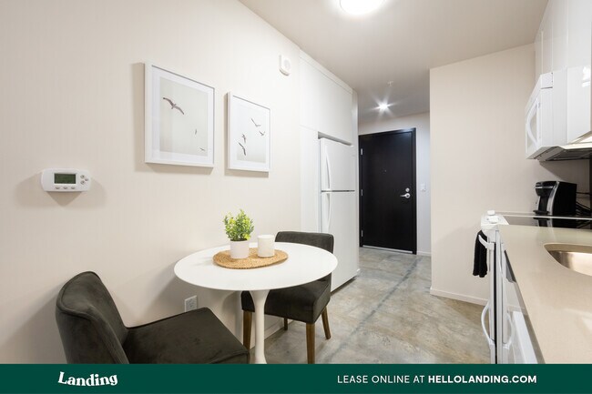 Foto del edificio - 2112 NW Quimby St