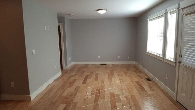 Building Photo - 2928 Warbler Way