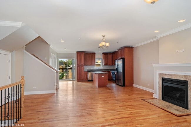 Building Photo - 3868 Wehrman Ave